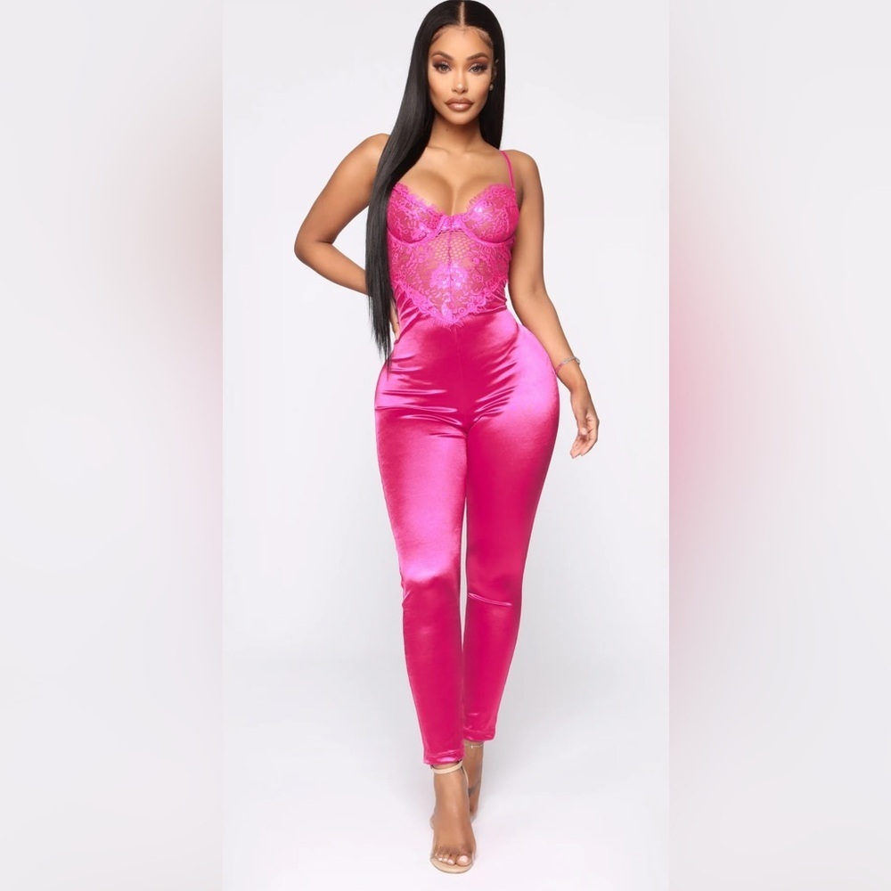 Fashion Nova "Feelings With You" Fuchsia Lace Jumpsuit barbiecore  Size S